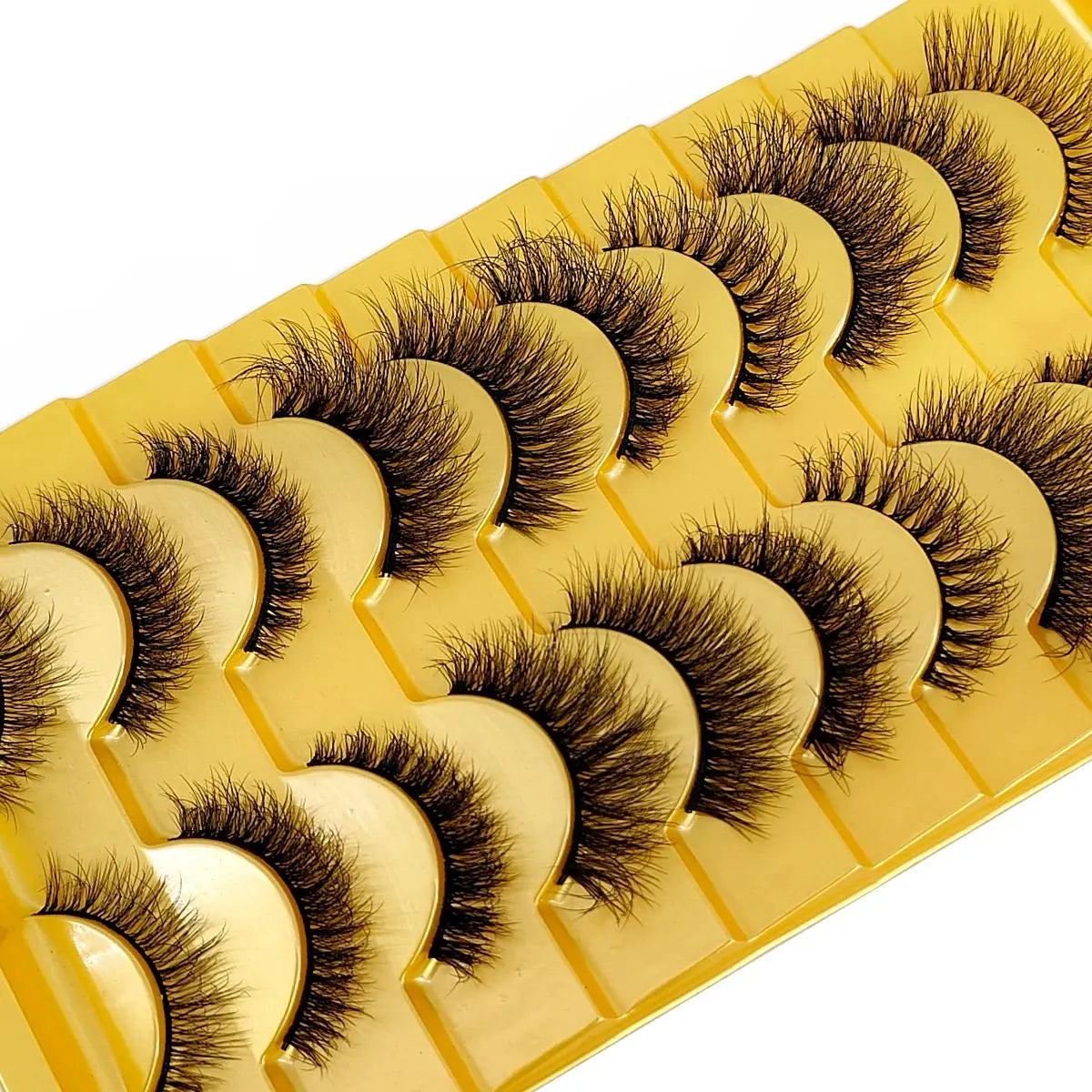 Cat Eyes 10 Pairs Wispy Eyelashes