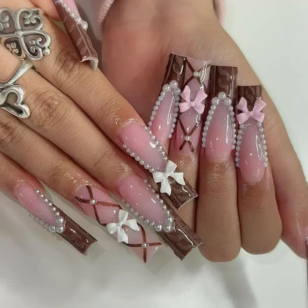 24Pcs Love Pattern Nails