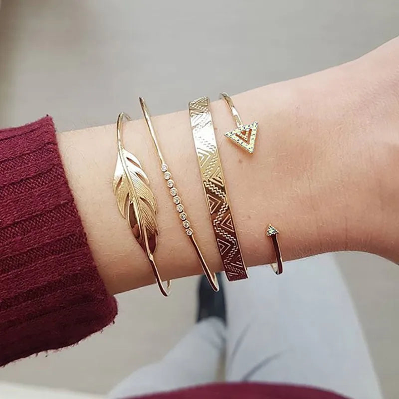 Gold Color Heart Bracelet Set 5 Pcs