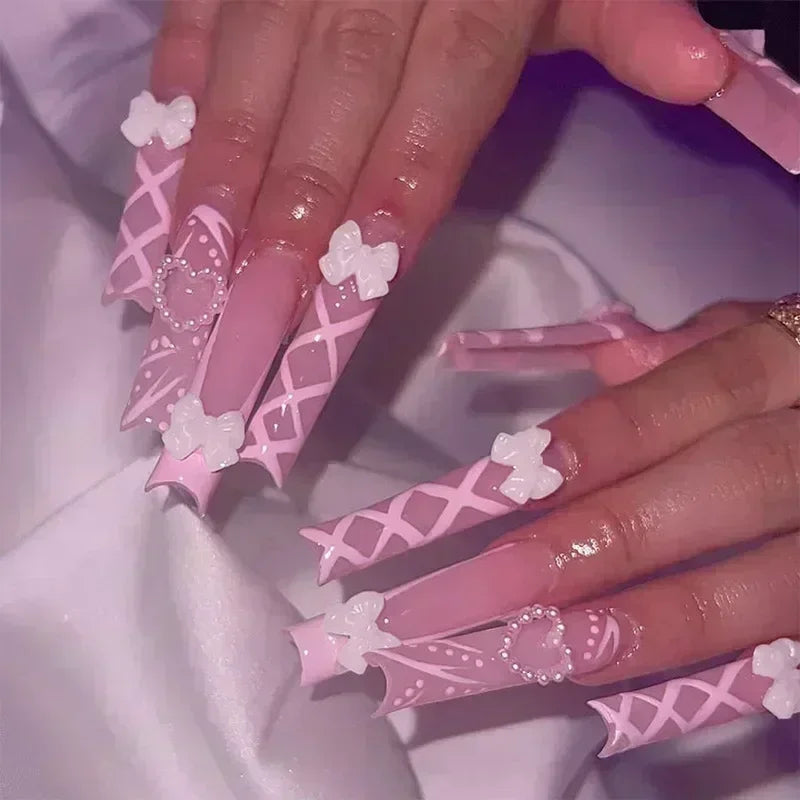 24Pcs Love Pattern Nails