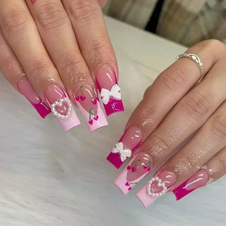 24Pcs Love Pattern Nails